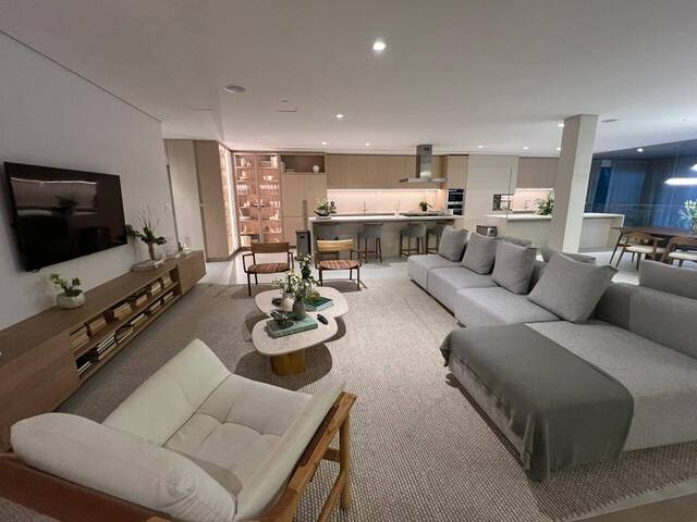 #14 - Apartamento para Venda em Florianópolis - SC - 1