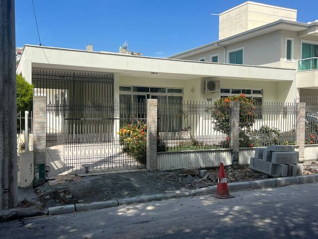 #63 - Casa para Venda em Florianópolis - SC